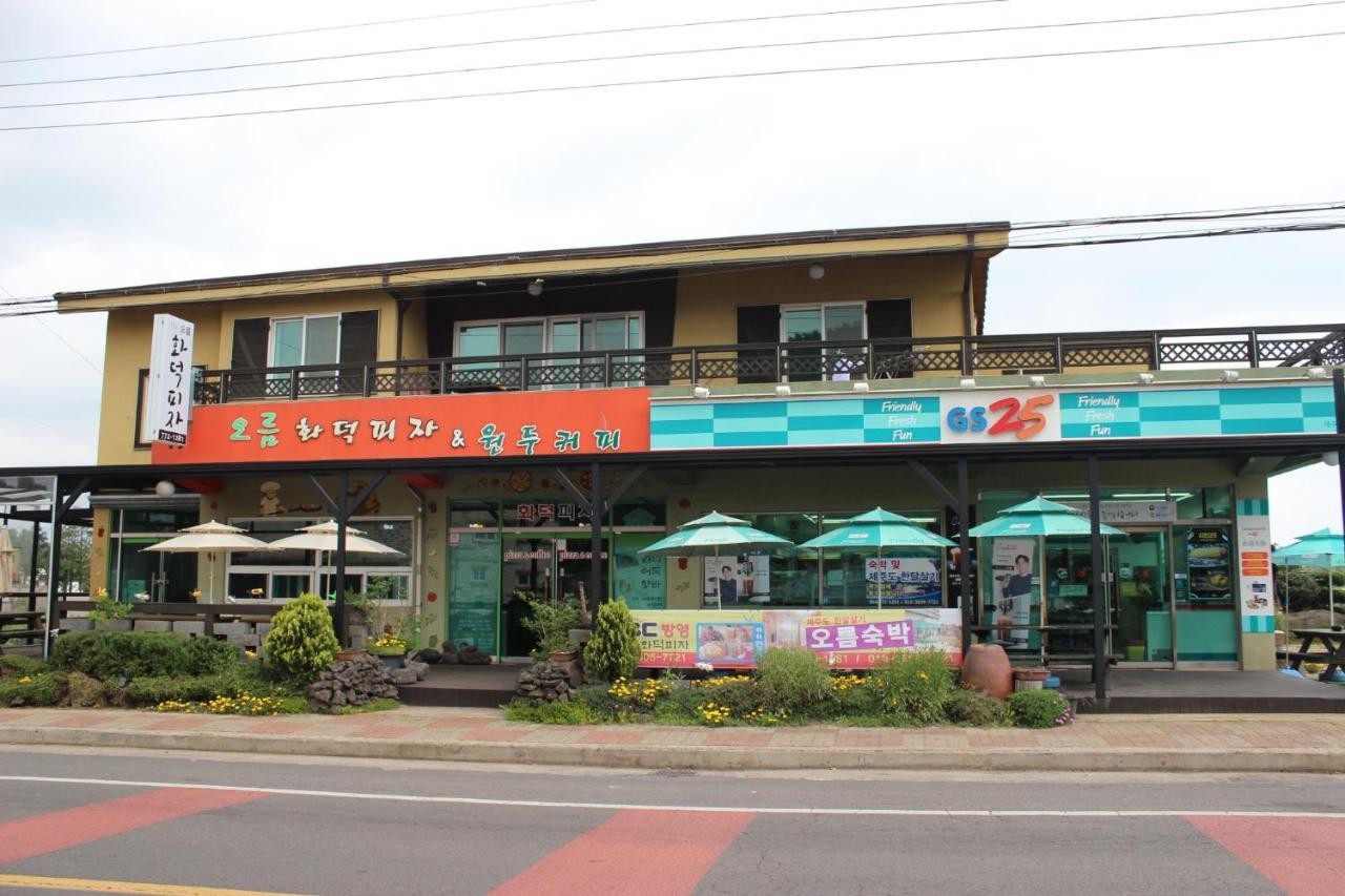 Jeju Oreum Pension Eksteriør bilde